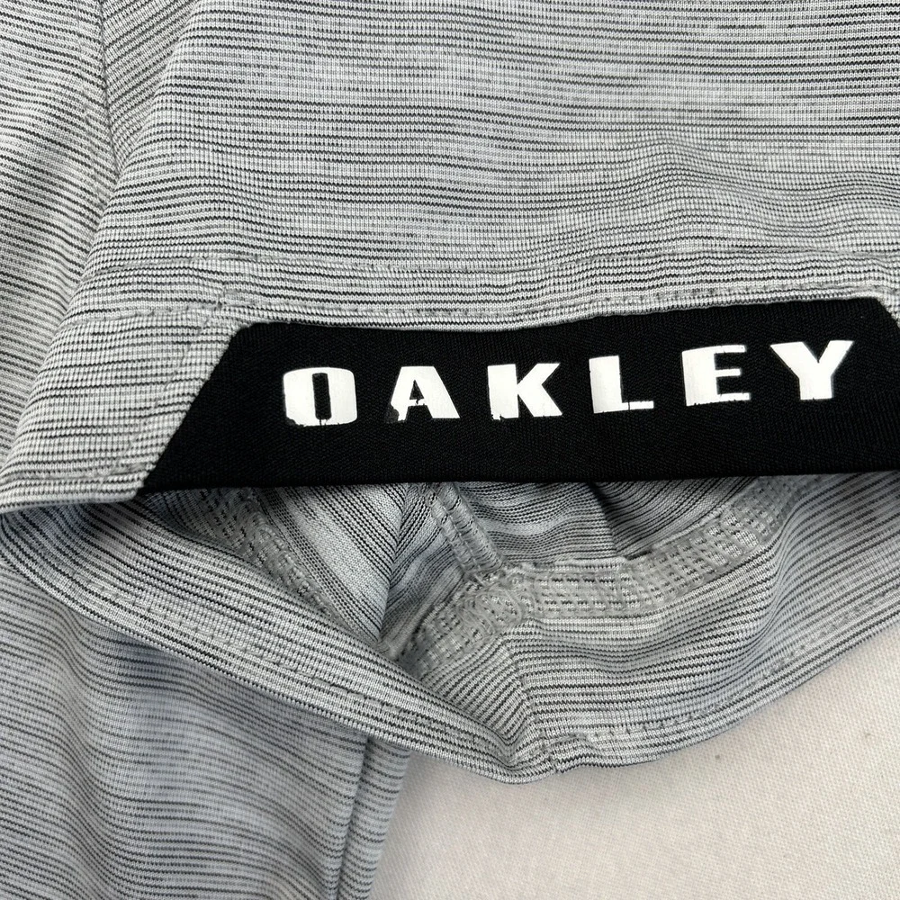 Oakley Regular‎ Fit Mens Small Golf Polo Short Sleeve Shirt Gray Black *READ*